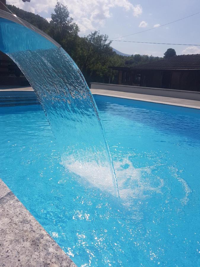 Holiday Home Emir Racic Luaran gambar